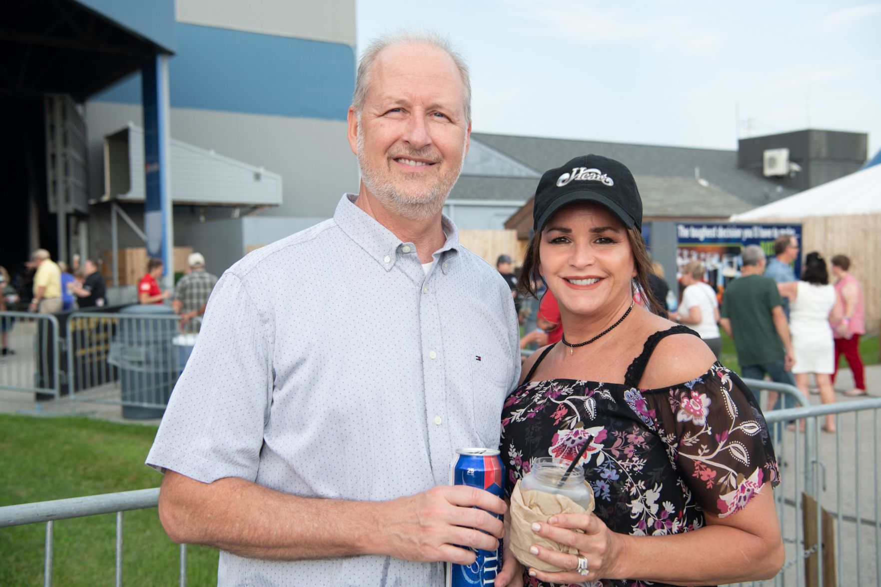 Heart kicks off 'Love Alive' tour at Hollywood Casino Amphitheatre
